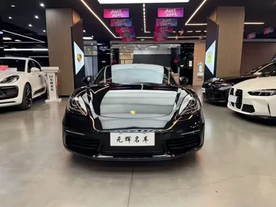 Porsche 718 2020, 45000 км, за 338000 CNY