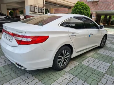 Hyundai Grandeur 2012, 241591 км, за 3500000 KRW