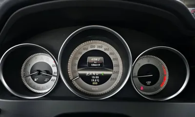 Mercedes-Benz C-Class 2013, 184619 км, за 5250000 KRW - фото 8