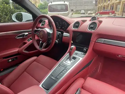 Porsche 718 2024, 27000 км, за 338000 CNY - фото 9