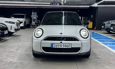 MINI Cooper 2025, 6270 км, за 37000000 KRW - фото 3