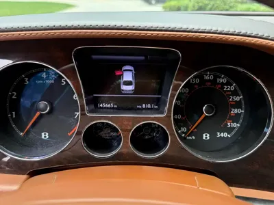 Bentley Flying Spur 2013, 145000 км, за 428000 CNY - фото 9
