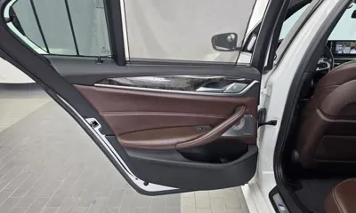 BMW 5-Series 2018, 72555 км, за 46900000 KRW - фото 25