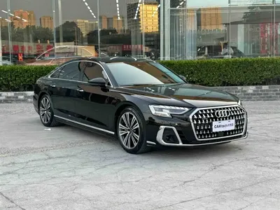 Audi A8 2025, 13000 км, за 489000 CNY - фото 3