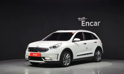 Kia Niro · 2017 год