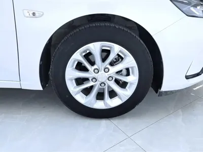 Chevrolet Monza 2024, 23400 км, за 55800 CNY - фото 6