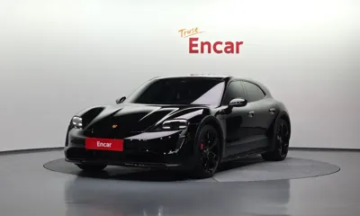 Porsche Taycan · 2022 год