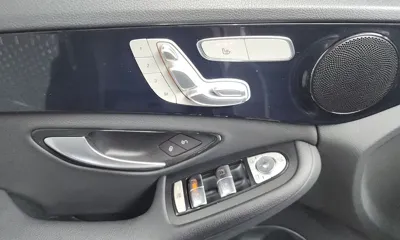 Mercedes-Benz C-Class 2019, 77973 км, за 19500000 KRW - фото 32