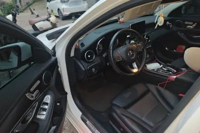 Mercedes-Benz C-Class 2017, 62400 км, за 94083.89 CNY - фото 16