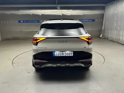 Kia Sportage 2023, 60971 км, за 30700000 KRW