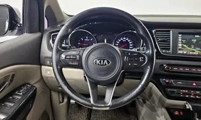 Kia Canival 2017, 250738 км, за 7700000 KRW - фото 12
