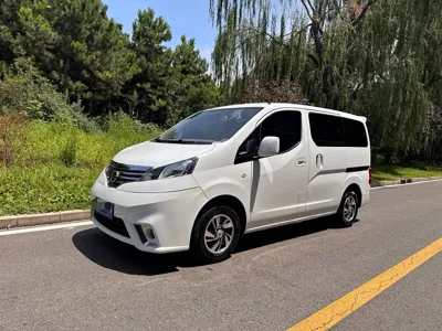 Nissan NV200 · 2018 год
