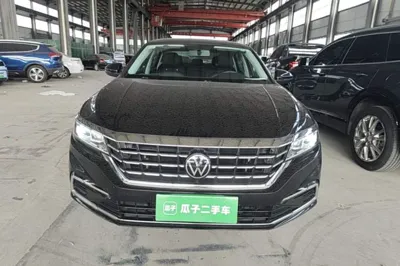 Volkswagen Passat 2021, 79700 км, за 83275.12 CNY - фото 24