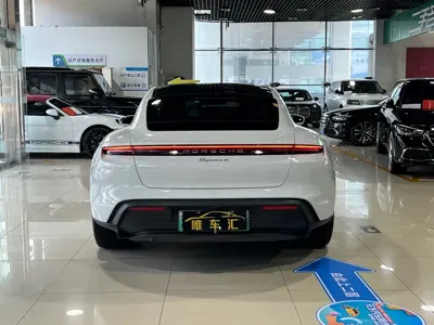 Porsche Taycan 2025, 14000 км, за 758000 CNY - фото 6