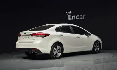 Kia K3 2016, 237453 км, за 4290000 KRW