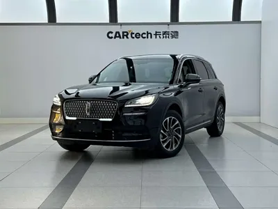Lincoln Corsair · 2022 год