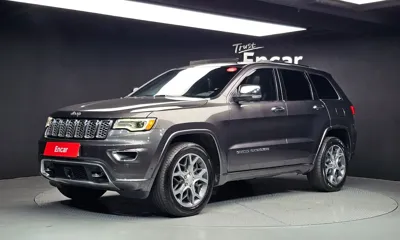 Jeep Cherokee · 2019 год