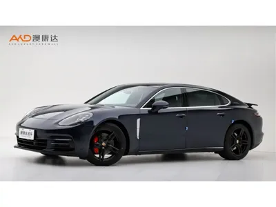 Porsche Panamera · 2018 год