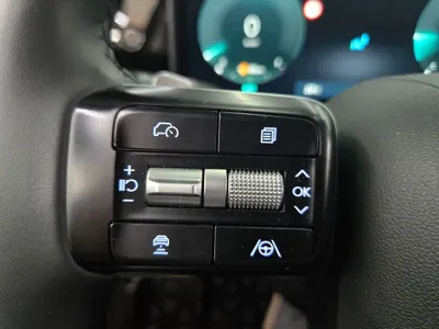 Hyundai Grandeur 2026, 6447 км, за 39300000 KRW