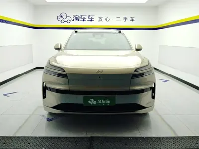 ONVO 乐道L90 2025, 5000 км, за 226200 CNY