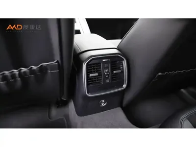 Porsche Macan 2020, 57000 км, за 208000 CNY - фото 9