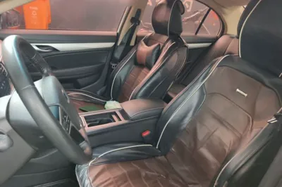 Geely Auto Emgrand 2018, 30400 км, за 35596.28 CNY - фото 12
