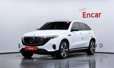 Mercedes-Benz EQC · 2020 год