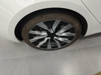 Tesla Model 3 2023, 31300 км, за 197900 CNY - фото 11