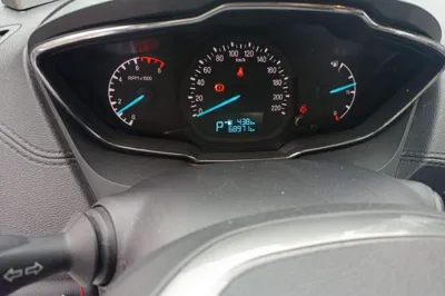 Ford Escort 2017, 68900 км, за 30253.91 CNY - фото 13