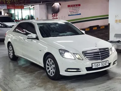 Mercedes-Benz E-Class 2011, 92381 км, за 4000000 KRW