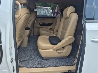 Kia Canival 2019, 157930 км, за 12500000 KRW - фото 15