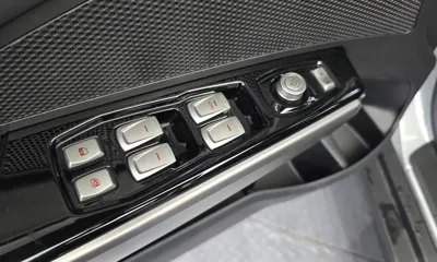 KG_Mobility_Ssangyong TIBOLI 2016, 74123 км, за 8290000 KRW - фото 13