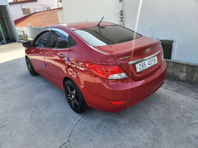 Hyundai Accent 2011, 130259 км, за 3700000 KRW