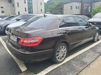 Mercedes-Benz E-Class 2011, 53411 км, за 12500000 KRW - фото 6