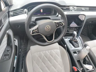 Volkswagen Magotan 2023, 23900 км, за 145530.79 CNY - фото 9