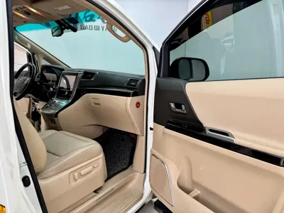 Toyota Alphard 2016, 130000 км, за 143800 CNY - фото 12