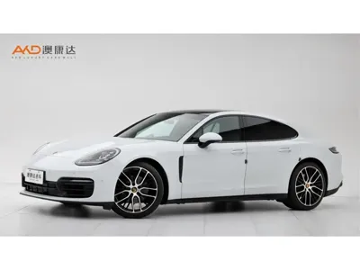 Porsche Panamera · 2024 год