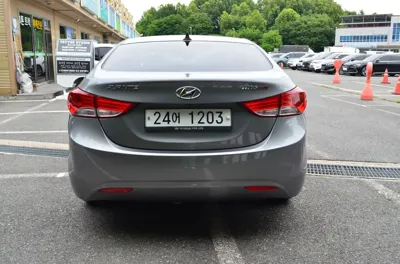Hyundai Avante 2013, 182099 км, за 4500000 KRW - фото 7