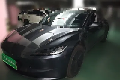 Tesla Model 3 · 2023 год
