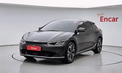 Kia EV6 · 2023 год
