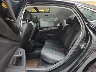 Volkswagen Passat 2026, 10000 км, за 124800 CNY - фото 8