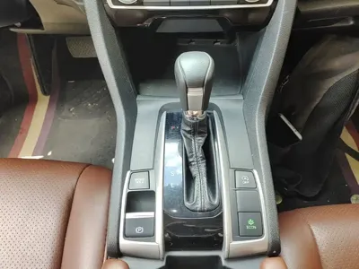 Honda Civic 2019, 102899 км, за 55100 CNY - фото 14