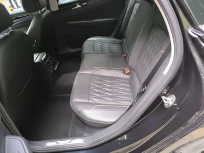 Volkswagen Passat 2019, 132100 км, за 73810.04 CNY - фото 18