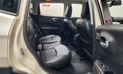 Jeep Compass 2019, 48807 км, за 11900000 KRW - фото 11