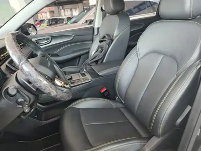 Roewe RX5 New Energy 2022, 13700 км, за 63200 CNY - фото 15