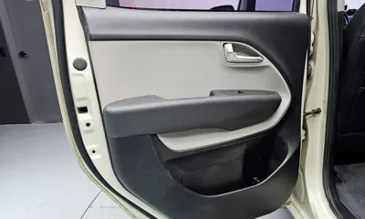 Kia Ray 2016, 132693 км, за 7900000 KRW - фото 25
