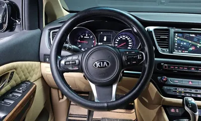 Kia Canival 2016, 181395 км, за 13500000 KRW - фото 13