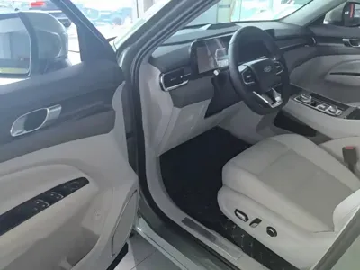 Ford 领裕新能源 2026, 100 км, за 148800 CNY - фото 16