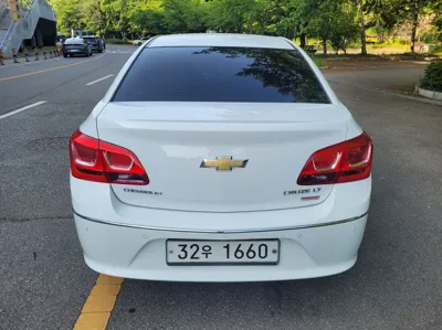 ChevroletGMDaewoo Cruze 2015, 144094 км, за 3500000 KRW