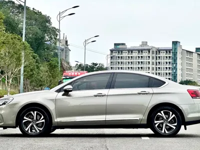 Citroen C5 2018, 110000 км, за 29800 CNY - фото 7